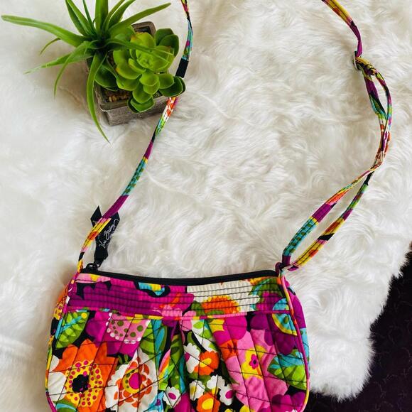 Vera Bradley Handbags - Vera Bradley Frannie Pattern Quilted Floral Crossbody Bag